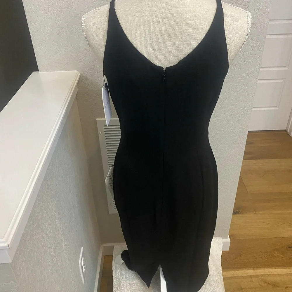 Dress the population black dress. - Picture 2 of 4